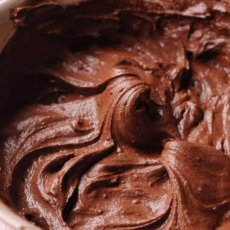 How to make chocolate icing