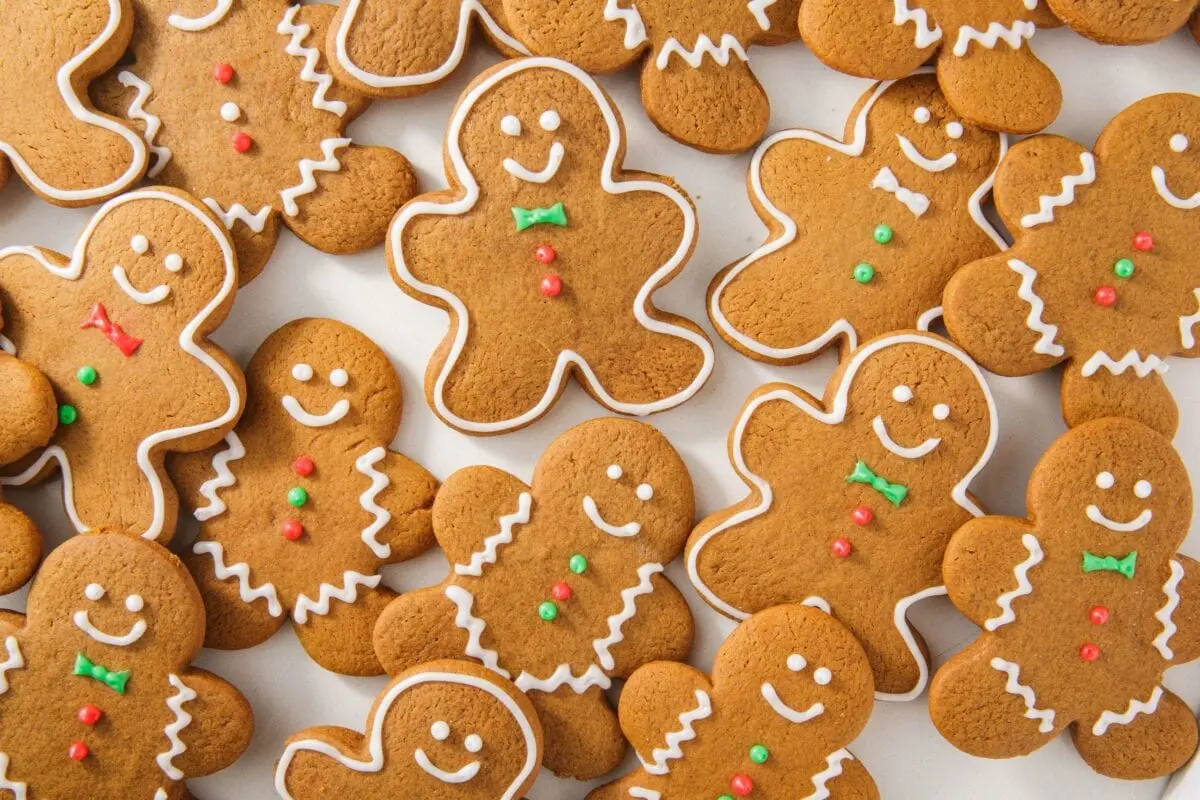 How to make gingerbread cookies