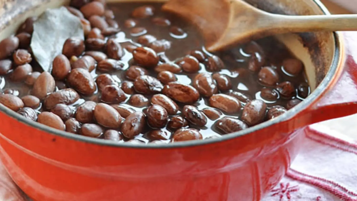 How to quickly cook beans