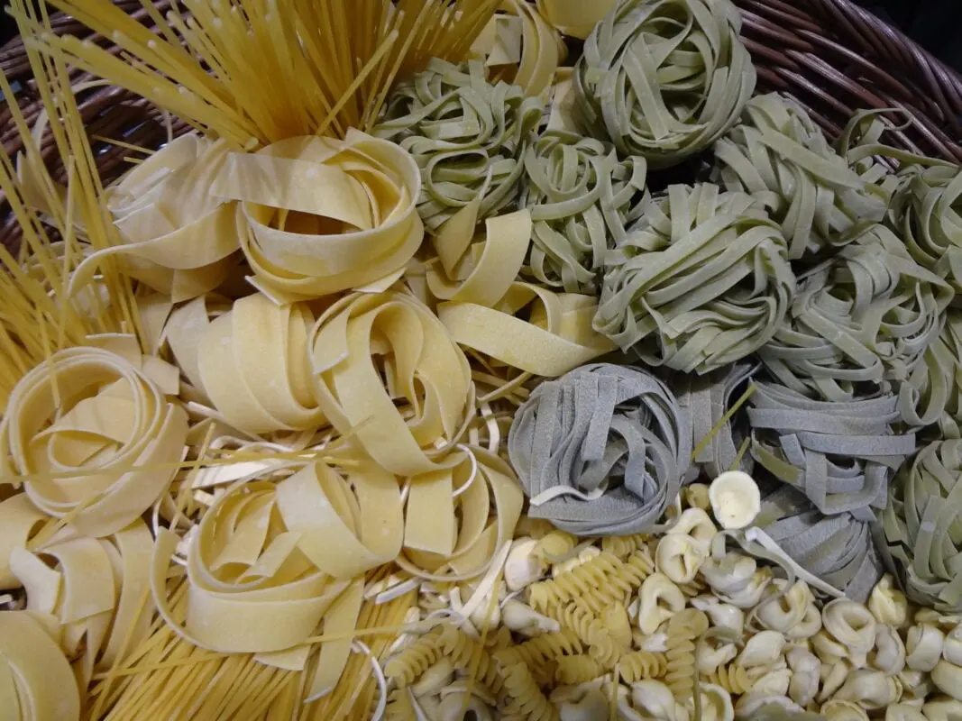 In Italy, pasta is placed in drinks (the goal is to save the planet)