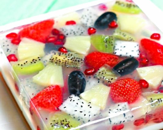 Geléoppskrift fra fersk frukt eller bær. Kalori, kjemisk sammensetning og næringsverdi.
