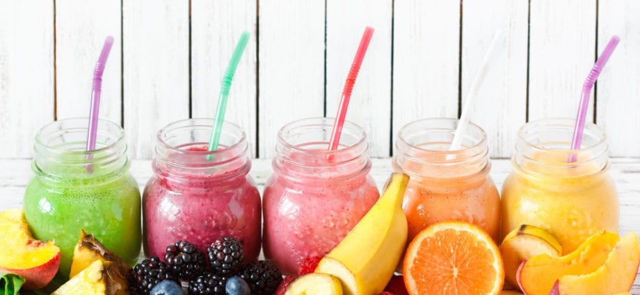 ジュース飲料、野菜と果物の混合物、低カロリー甘味料、および内線。 ビタミンC