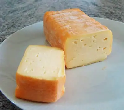 Limburger cheese, soft Belgian cheese, mdzh. 53% dry in-ve