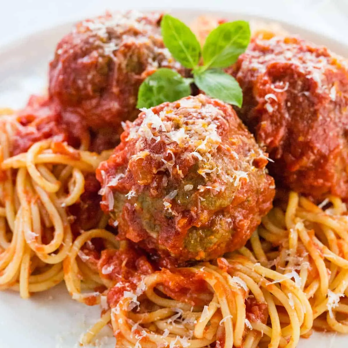 Meatballs recipe (2nd option). Calorie, chemical composition and nutritional value.