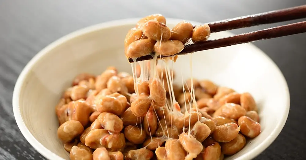 Natto (fermented soy beans)