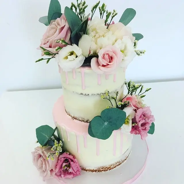 New service &#8211; wedding cake rental