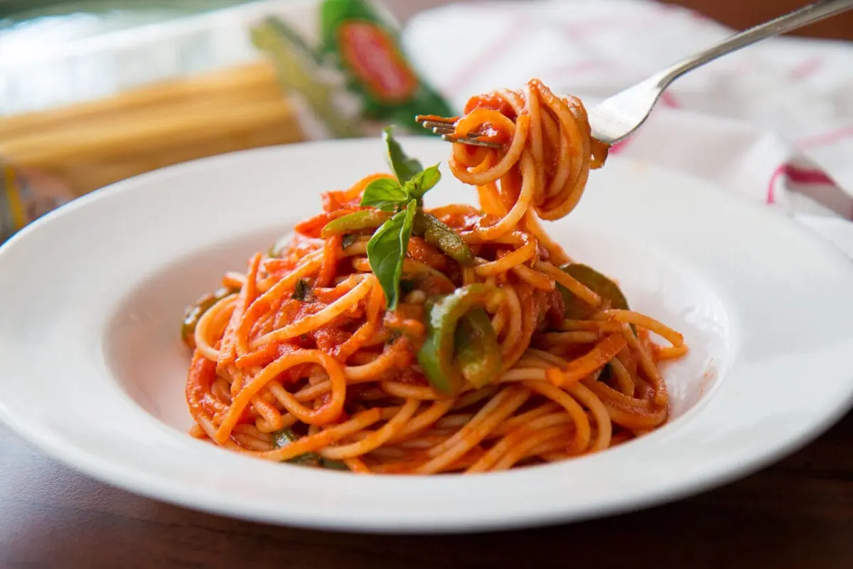 Pasta (pasta, spaghetti) from corn flour, gluten-free