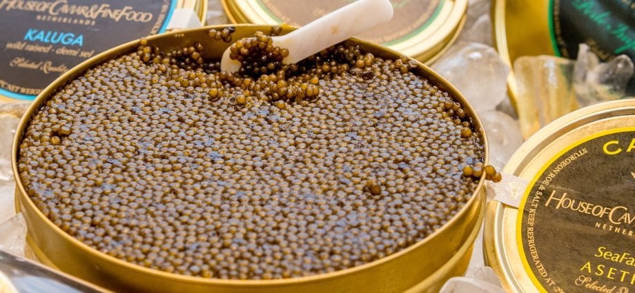 Pike caviar recipe. Calorie, chemical composition and nutritional value.