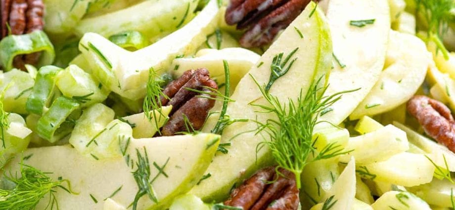 Recette Salade de pommes au céleri et tomates. … Calorie, composition chimique et valeur nutritionnelle.