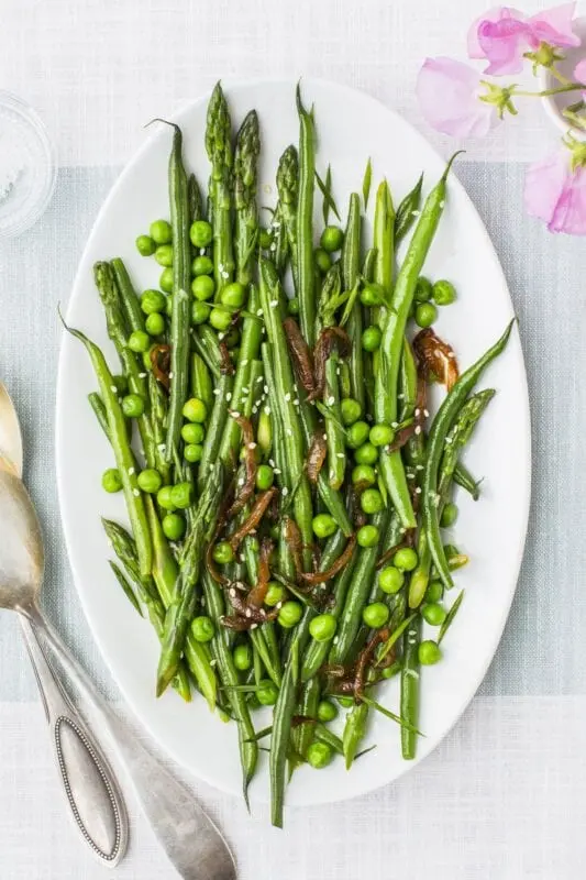 Recipe Asparagus beans in an egg. Calorie, chemical composition and nutritional value.