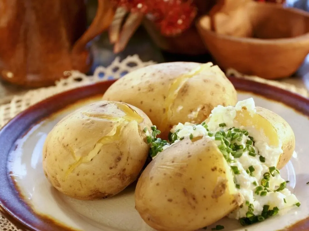 Recipe Boiled cottage cheese from potatoes. Calorie, chemical composition and nutritional value.