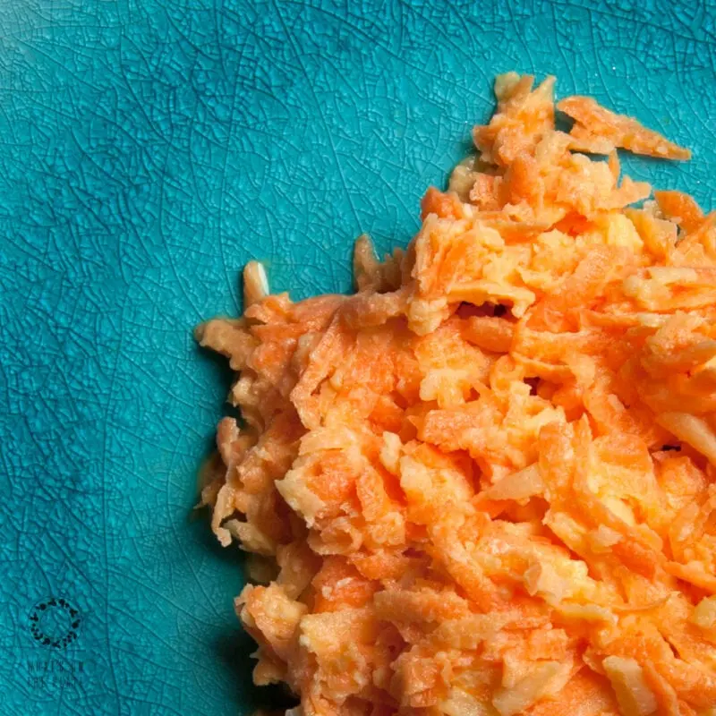 Recipe Carrot salad with horseradish. Calorie, chemical composition and nutritional value.