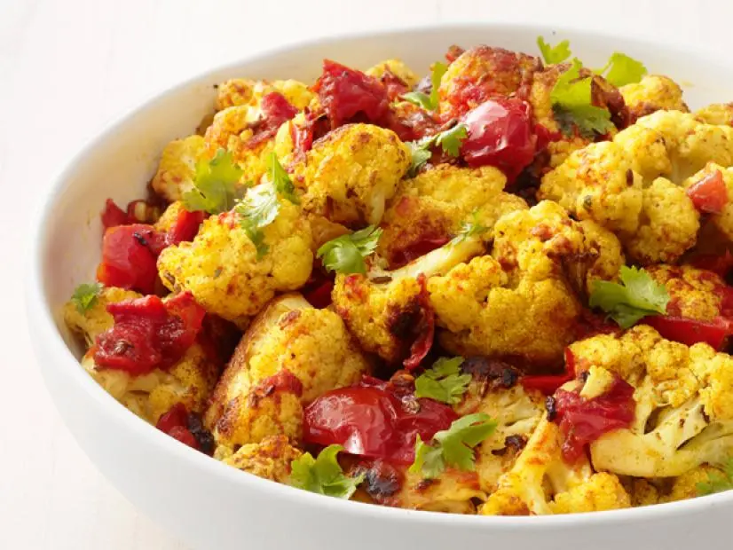 Recipe Cauliflower with Tomatoes. Calorie, chemical composition and nutritional value.