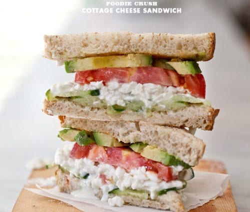 Recette Sandwich au fromage cottage avec hareng. Calorie, composition chimique et valeur nutritionnelle.