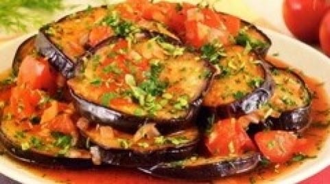 Recipe Eggplant ka Seukraine. Khalori, lik'hemik'hale le boleng ba phepo e nepahetseng.