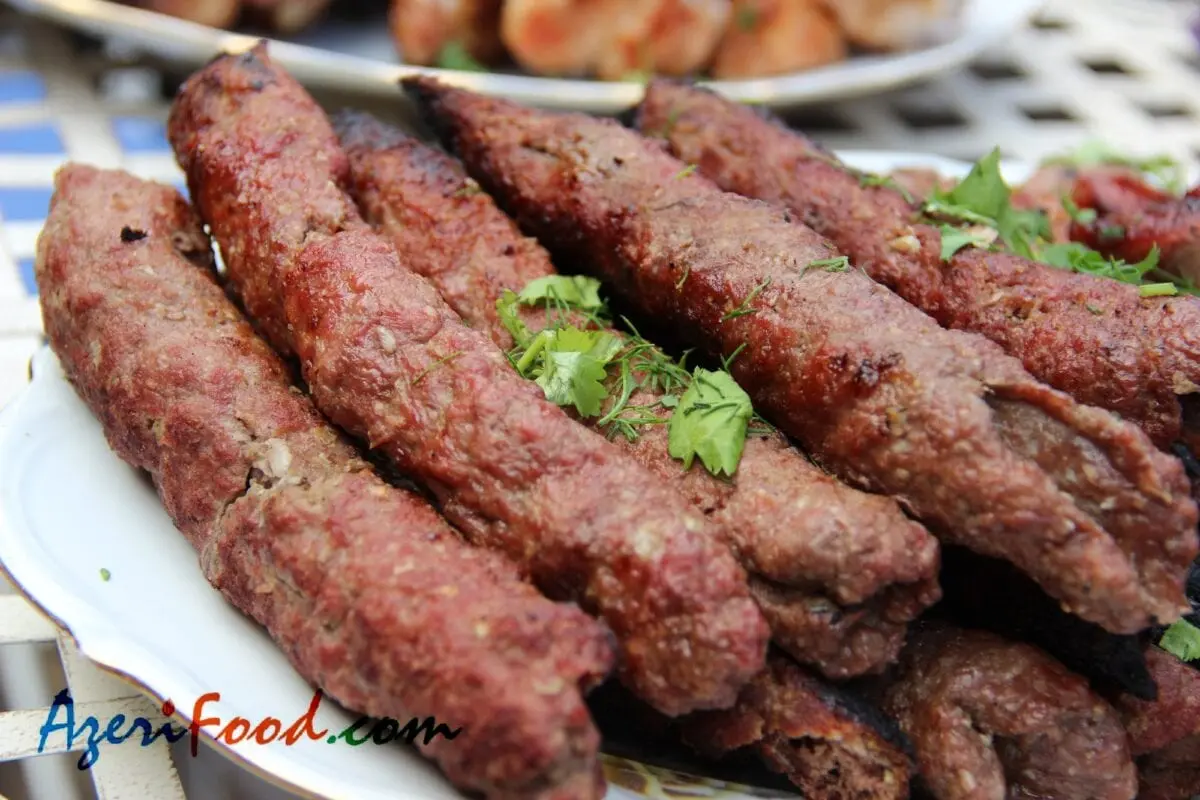 Recipe for Lula Kebab (Azerbaijani national dish). Calorie, chemical composition and nutritional value.