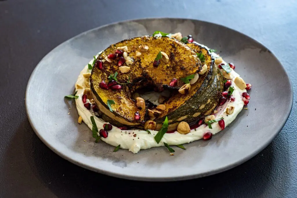 Recipe Izhevsk-style pumpkin baked with fruit (Udmurt national dish). Calorie, chemical composition and nutritional value.