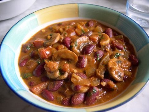 Recipe Kidney with mushrooms in a red sauce with wine. Calorie, chemical composition and nutritional value.