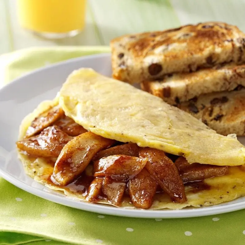 Recipe Omelet with apples. Calorie, chemical composition and nutritional value.