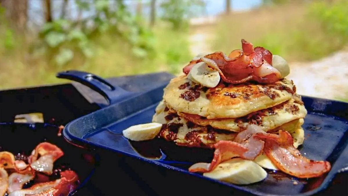 Recipe Pancakes with meat, liverwort, cottage cheese, minced apple, jam, jam or preserves. Calorie, chemical composition and nutritional value.