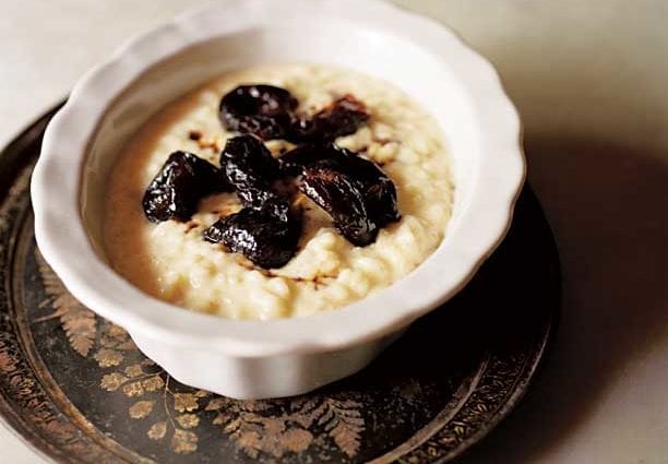 Recipe Rice porridge with prunes. Calorie, chemical composition and nutritional value.