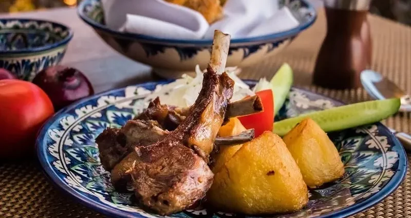 Recipe Roast &#8220;Kazan&#8221; (roast with prunes &#8211; a Tatar national dish). Calorie, chemical composition and nutritional value.