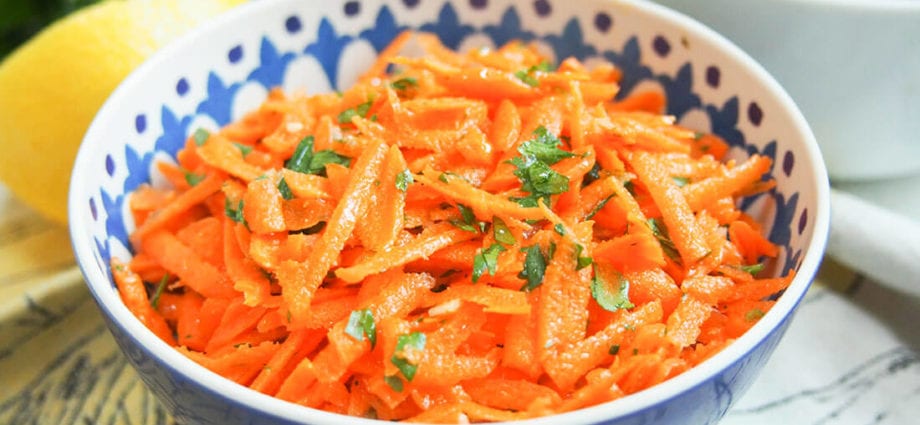 Recipe Salad with raw carrots and apples. Calorie, chemical composition and nutritional value.