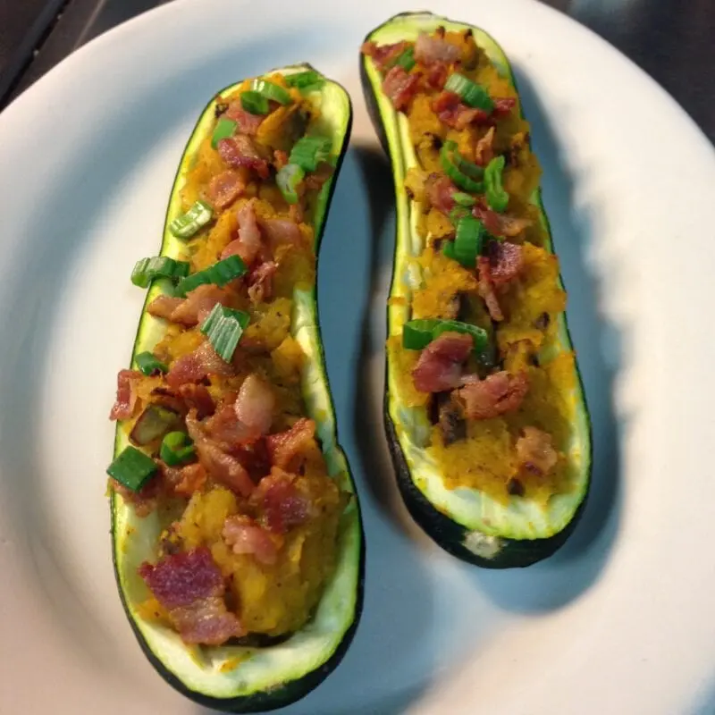 Recipe Turnip or zucchini stuffed with vegetables and rice. Calorie, chemical composition and nutritional value.