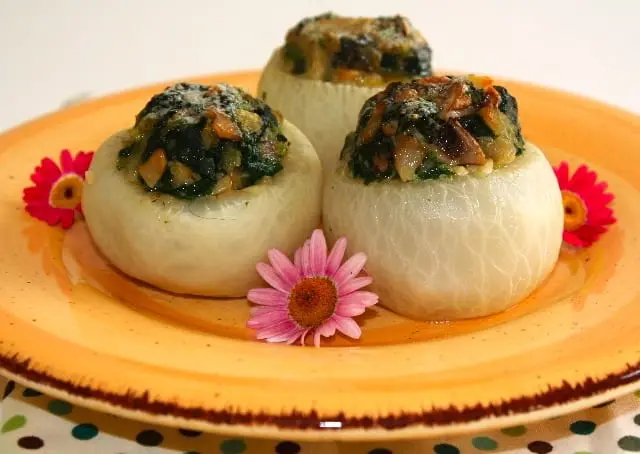 Recipe Turnip stuffed with mushrooms. Calorie, chemical composition and nutritional value.