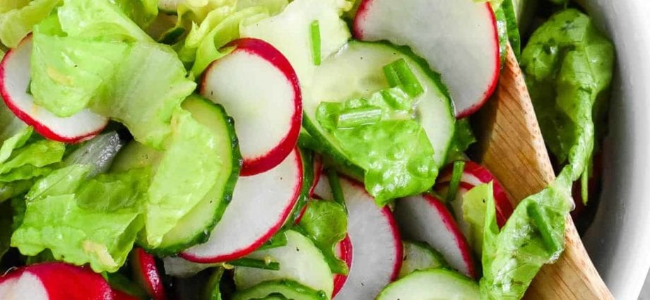 Rezept Gemüsesalat mit Radieschen und Äpfeln. Kalorien, chemische Zusammensetzung und Nährwert.