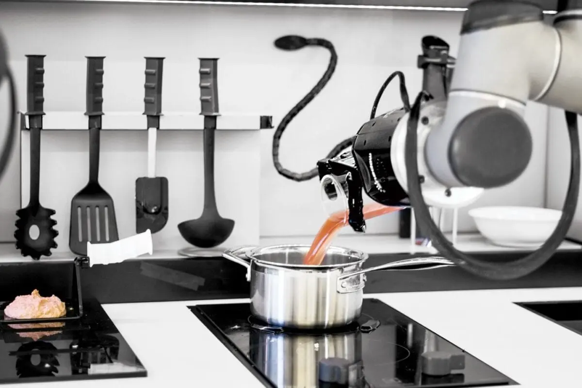 Resting soon: a robotic kitchen uses 5 recipes