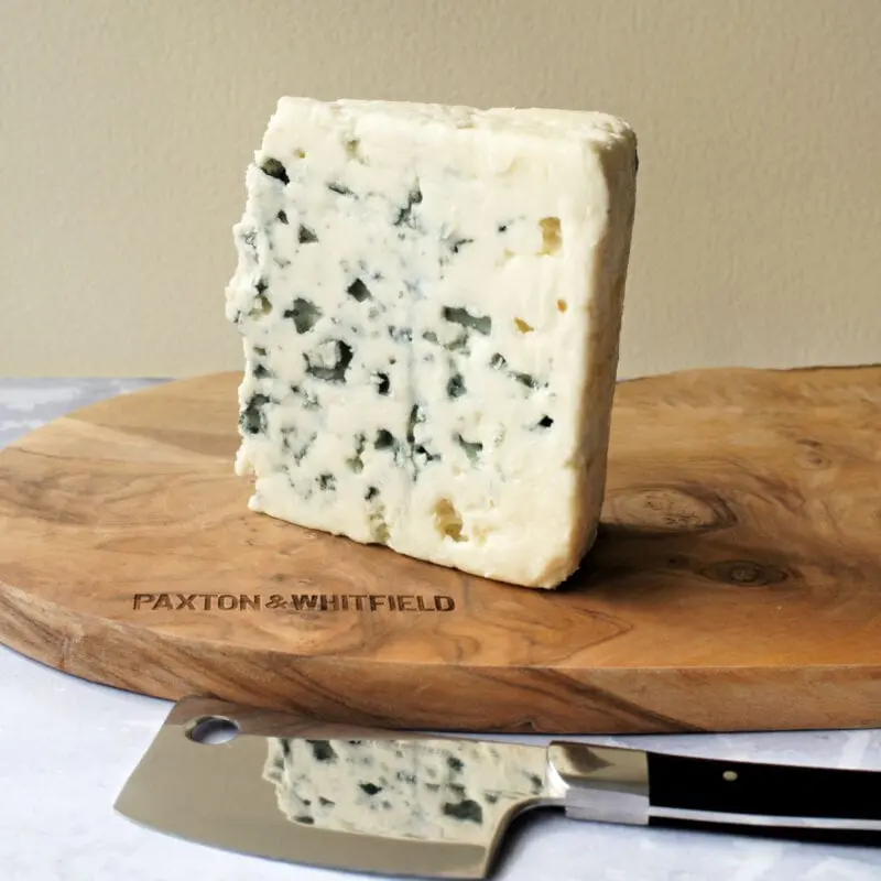 Roquefort cheese 27,5% fat, ppm 50% dry in-ve
