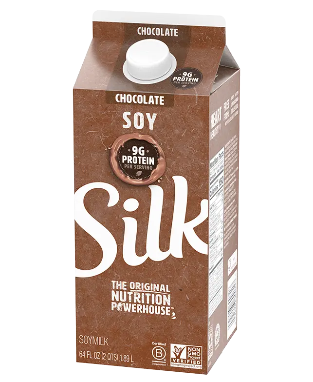 Soymilk, chocolate and other flavors, light, with extra calcium, vitamins A and D