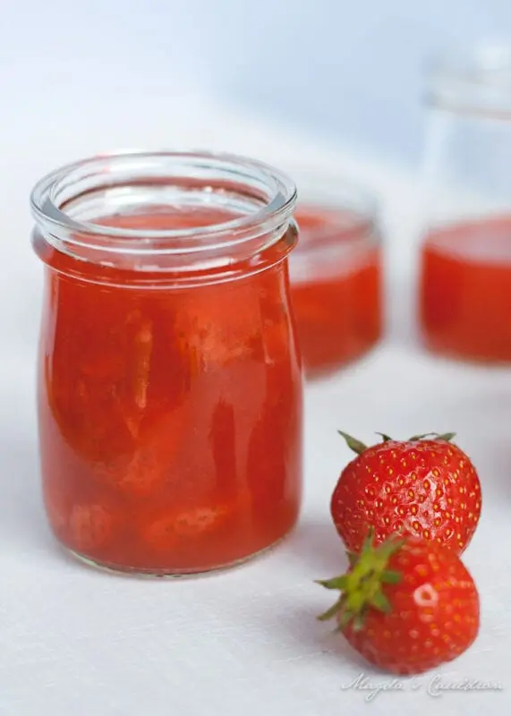 Strawberry Kissel recipe. Calorie, chemical composition and nutritional value.