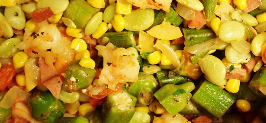 Succotash (a mixture of corn and Lima beans), with a crushed sarnami corn, canned