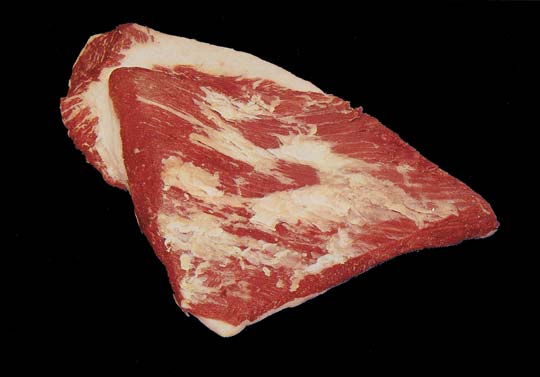 Rundvlees, platte borst, vlees met vet verwijderd tot 1/8 ″, rauw