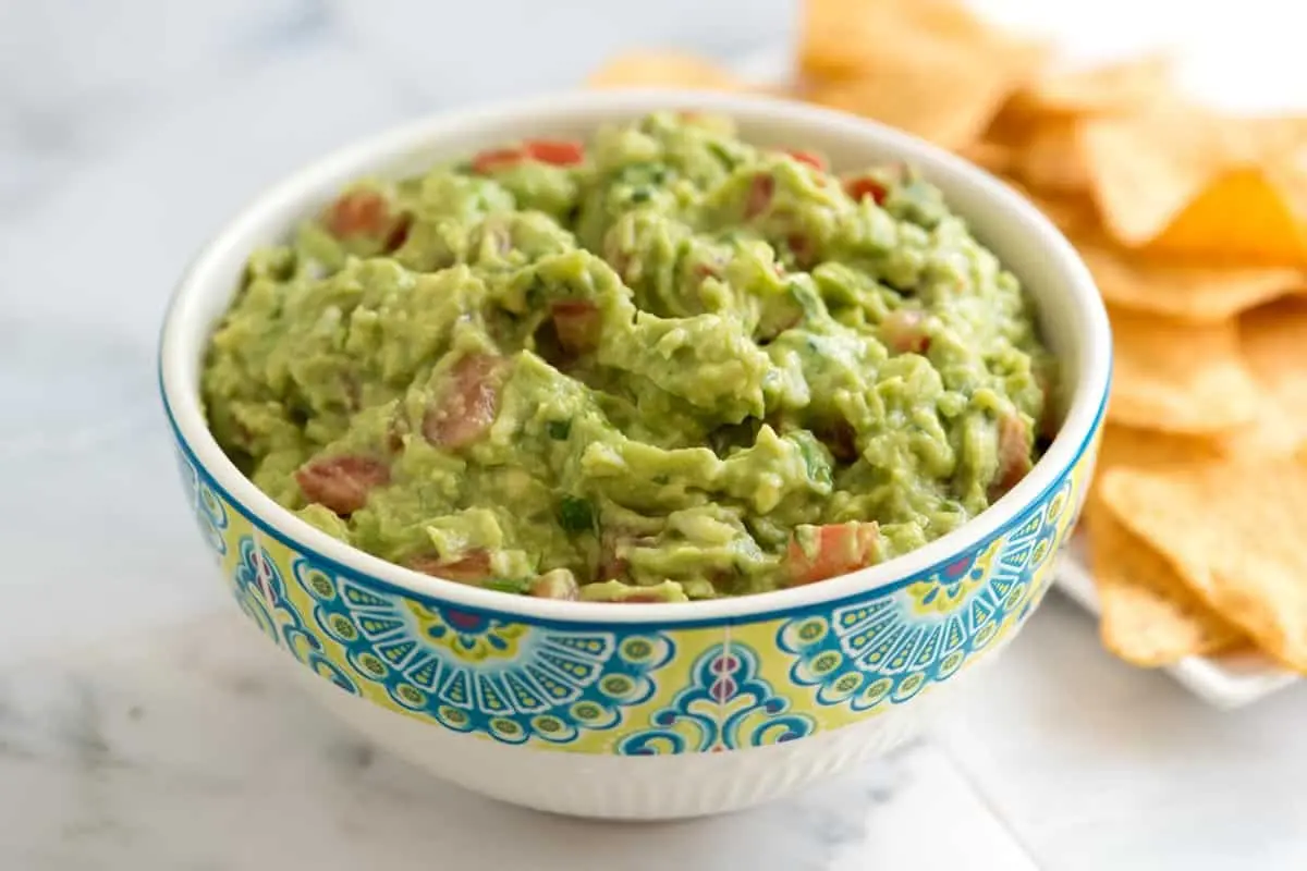 Video recipe for avocado guacamole
