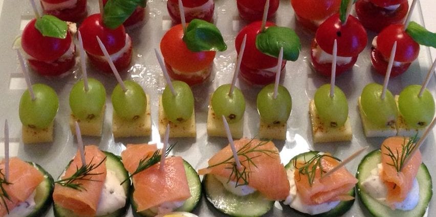 Canapes for the New Year: ideas, rules, tips