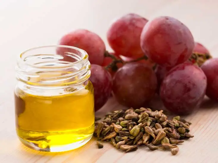 Grape seed oil &#8211; description of the oil. Health benefits and harms