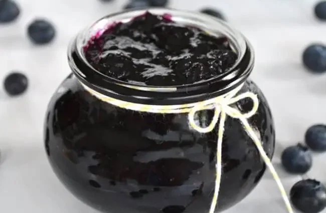 How long blueberry jam to cook?