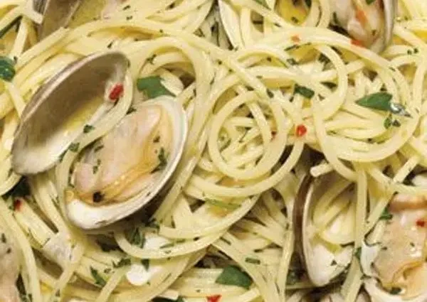 How long to cook a vongole?