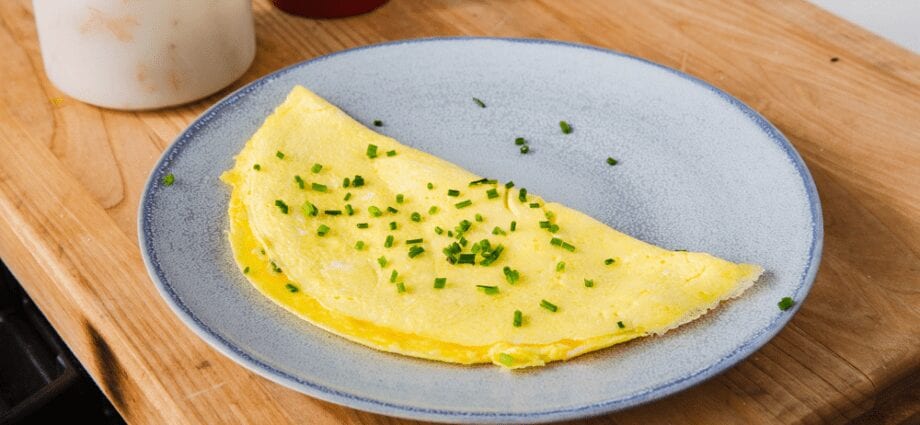 How long to cook an omelet?