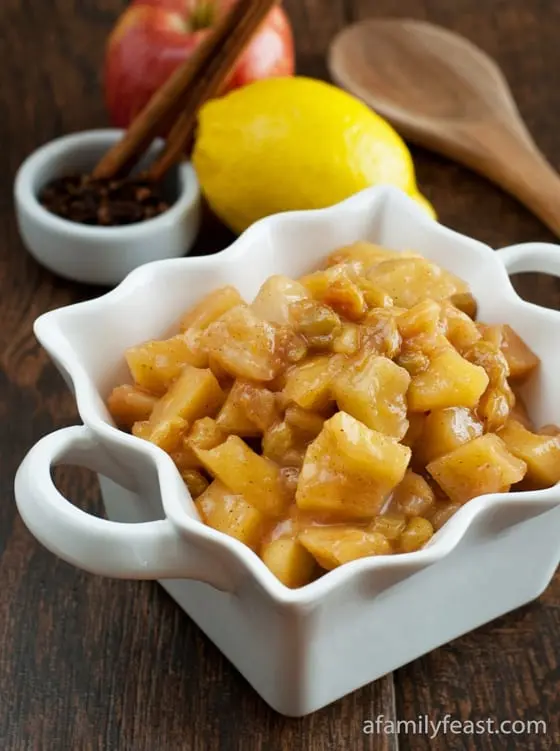 How long to cook apple and pear compote?