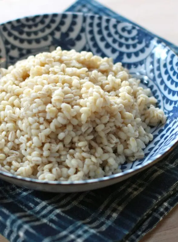 How long to cook barley for pilaf?