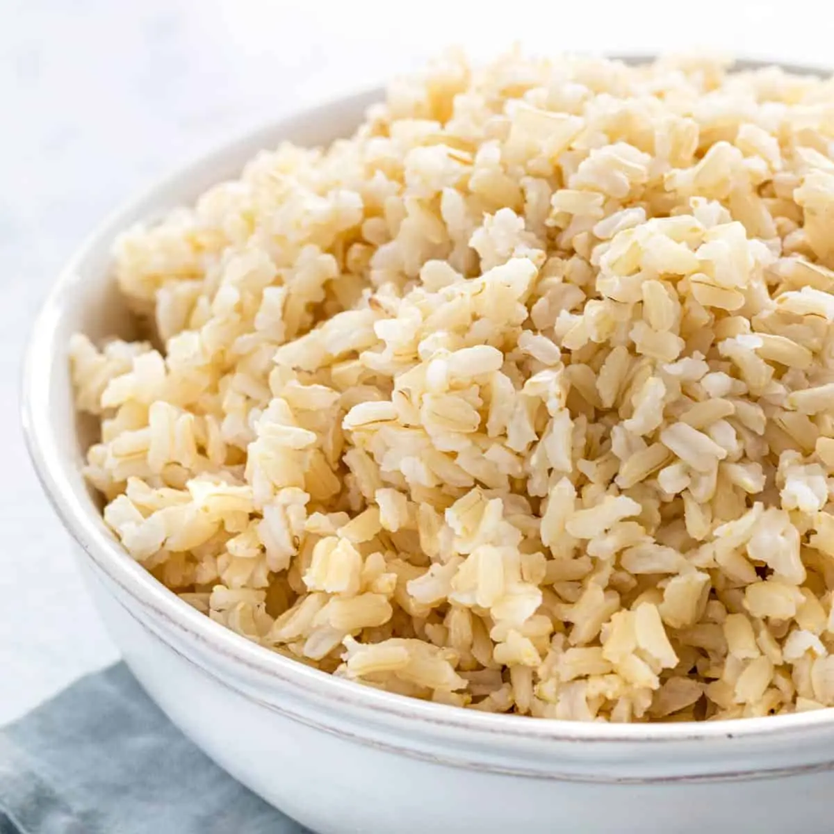 How long to cook brown (brown) rice?