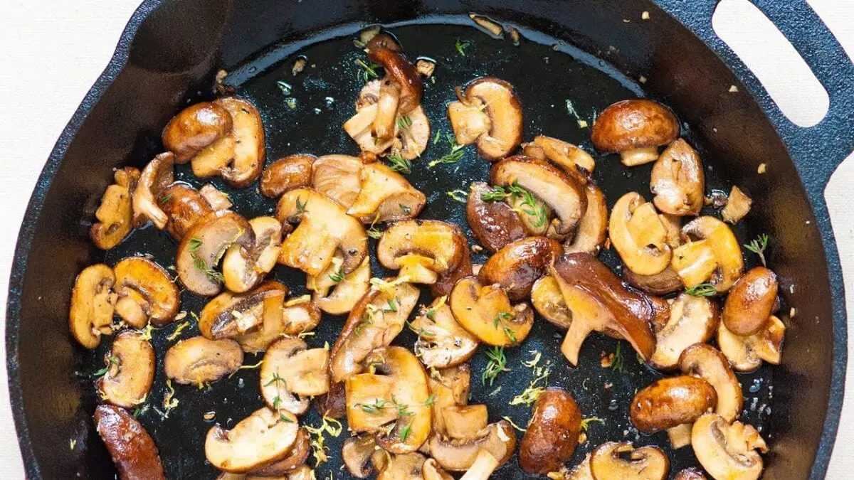 How long to cook champignons?