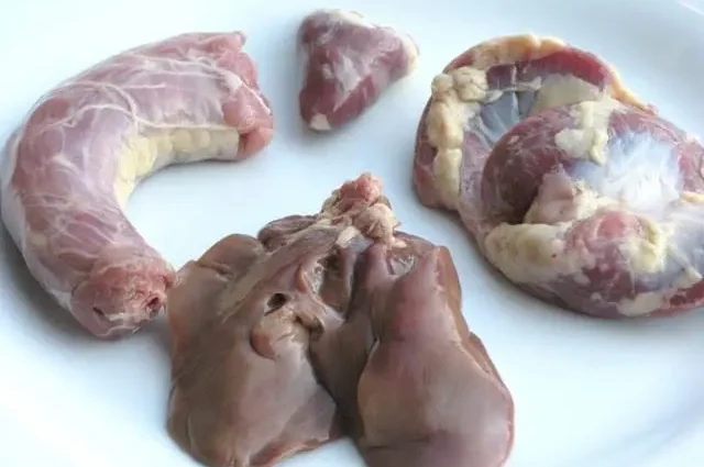 How long to cook chicken offal?