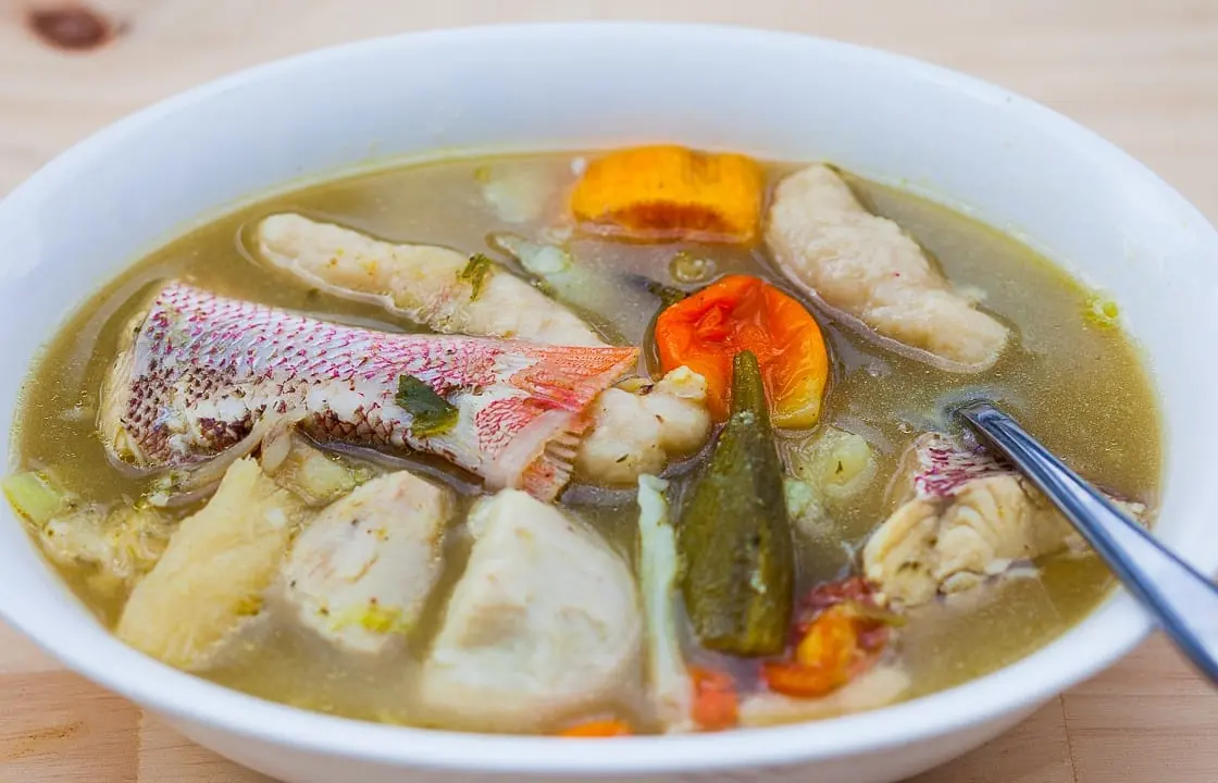 How long to cook fish broth?