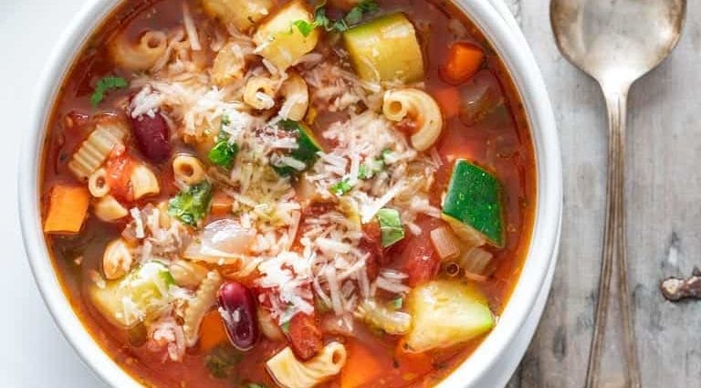 How long to cook minestrone?