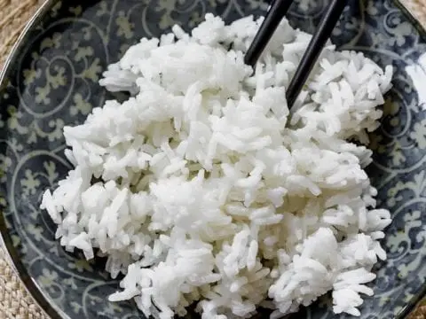 How long to cook rice in a slow cooker?